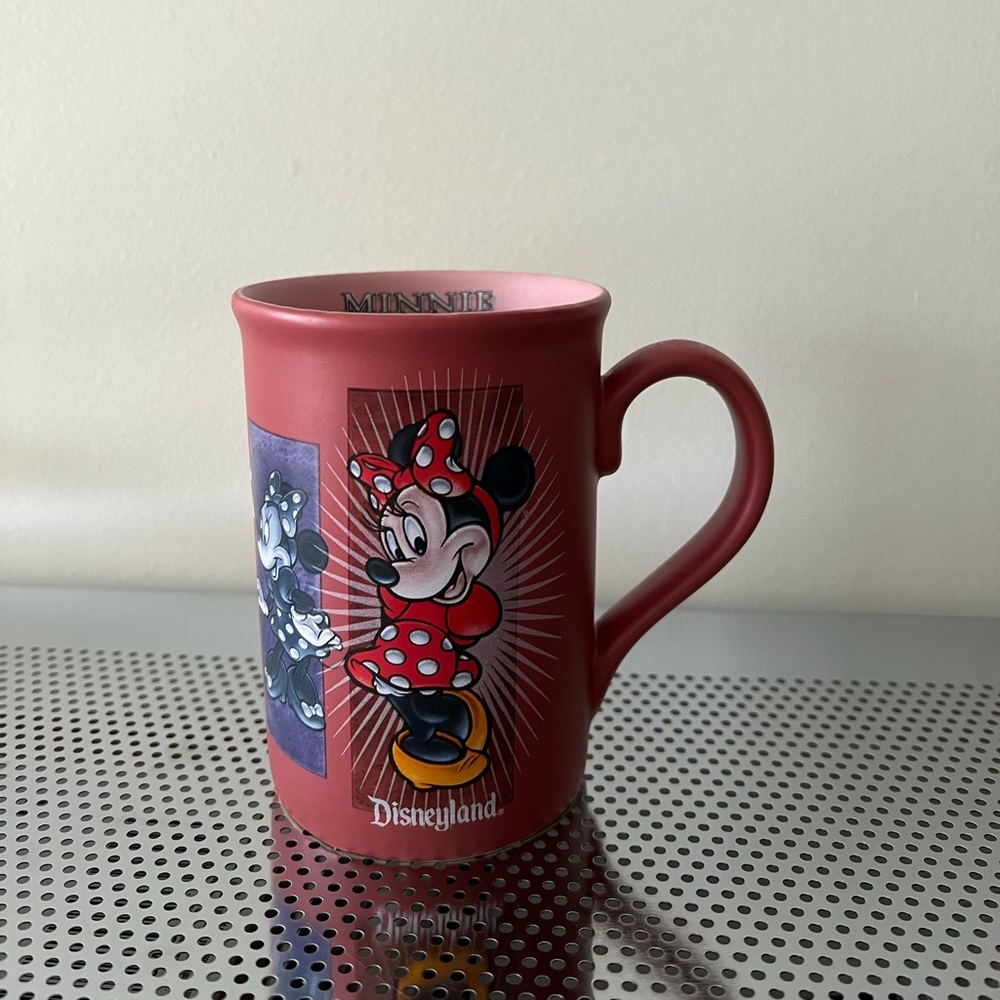 Disneyland Minnie Mouse Coffee Cup Mug Pink Matte Finish